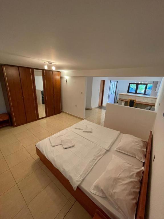 Bellevue Rooms Stara Baška Екстериор снимка