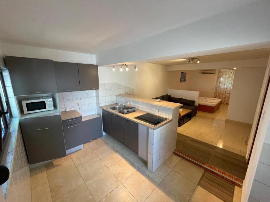 Bellevue Rooms Stara Baška Екстериор снимка